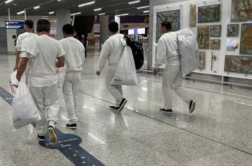  “Tratam como cachorro amarrado na corrente”: Brasileiros deportados relatam sofrimento na imigração dos EUA